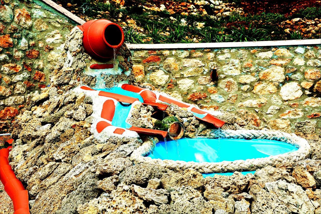 Ardani Paradise View Villa With Jacuzzi 아무피 외부 사진